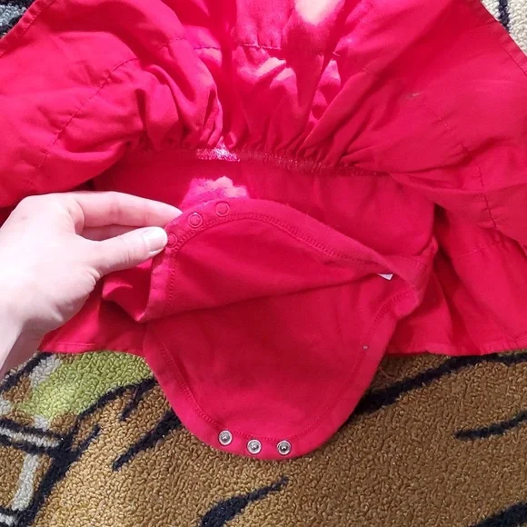 FREE WITH PURCHASE: Disney Minnie Mouse Baby Outfit - Picture 4 of 5